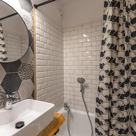 Les Anglines - Appt Proche Station De *